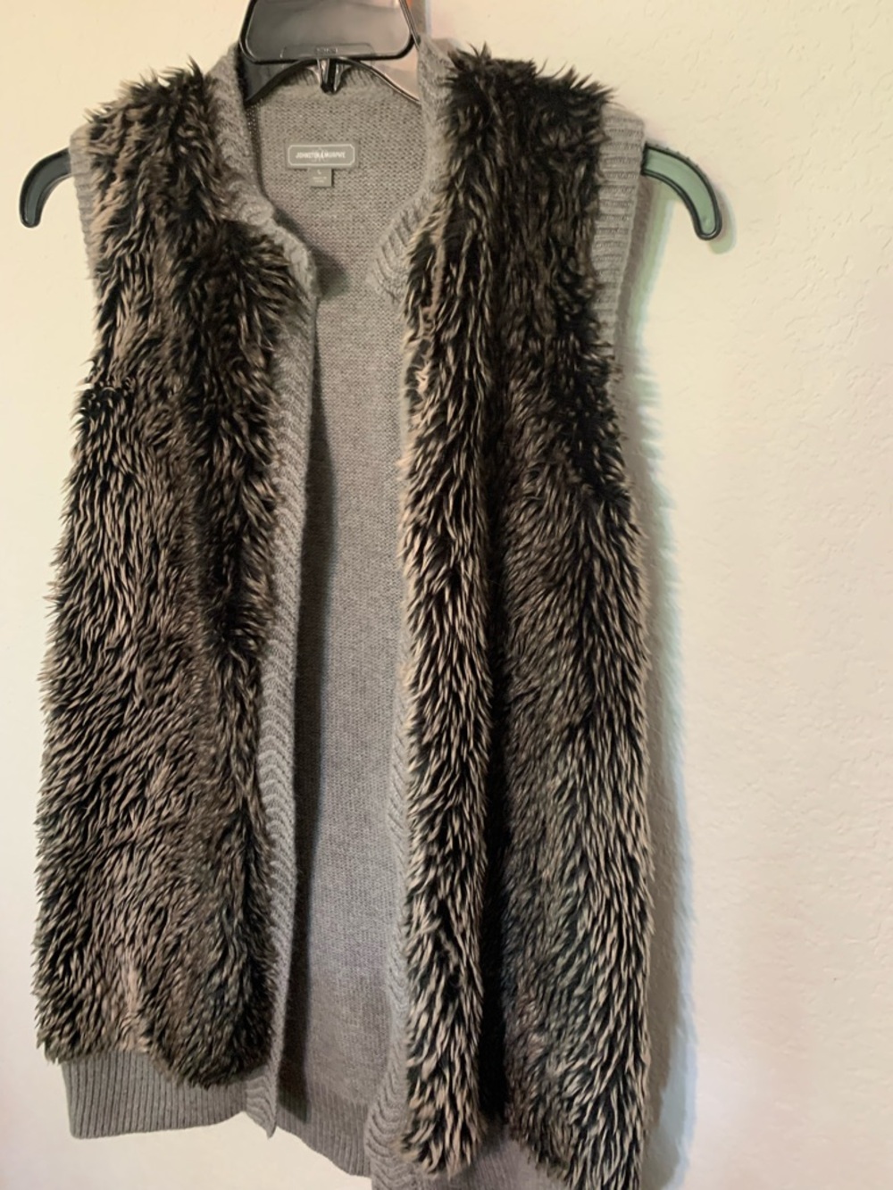 Johnston & Murphy Charcoal Knit Sweater Vest